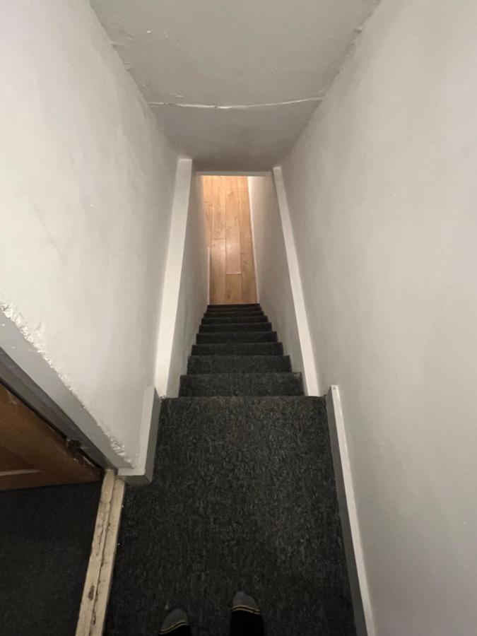 Ground Floor Two Bed Cairo Street Apartment Warrington  Exterior photo